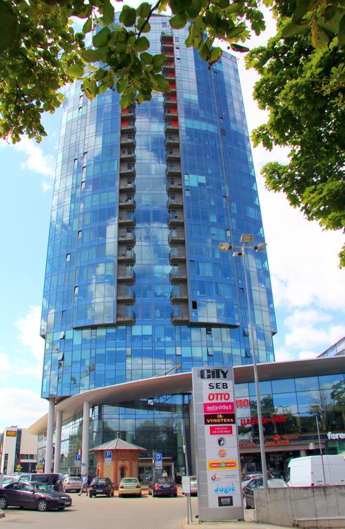 Helios 19 Luxury Vilnius Apartment ภายนอก รูปภาพ