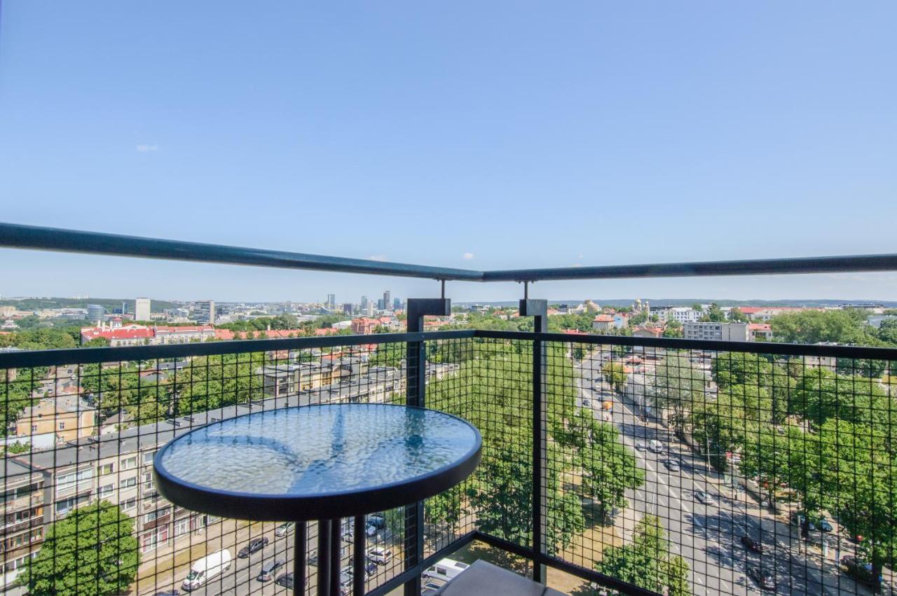 Helios 19 Luxury Vilnius Apartment ภายนอก รูปภาพ