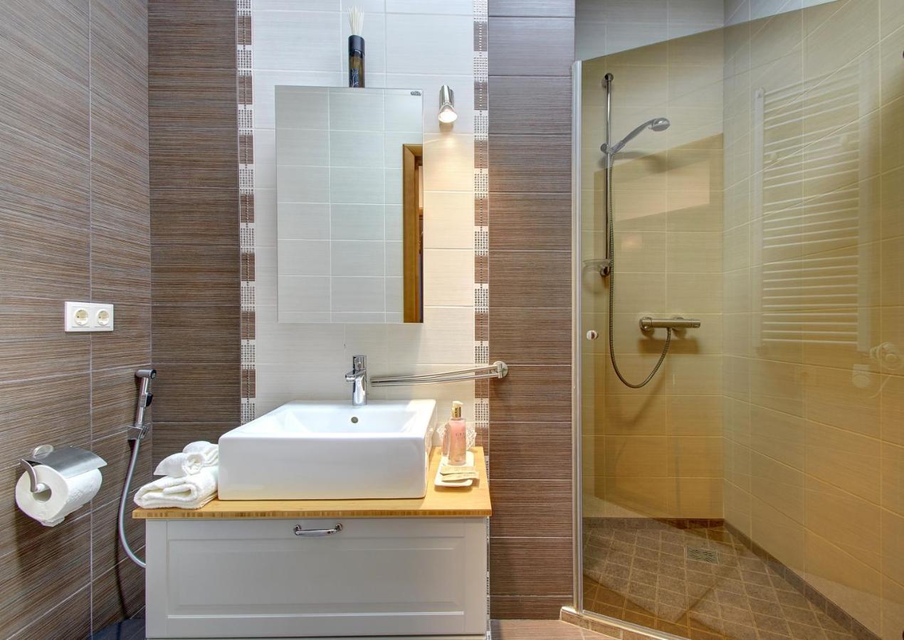 Helios 19 Luxury Vilnius Apartment ภายนอก รูปภาพ