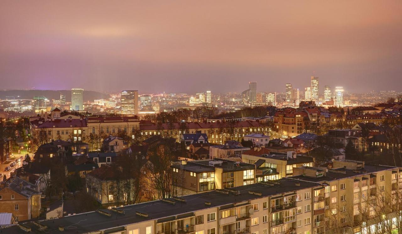 Helios 19 Luxury Vilnius Apartment ภายนอก รูปภาพ